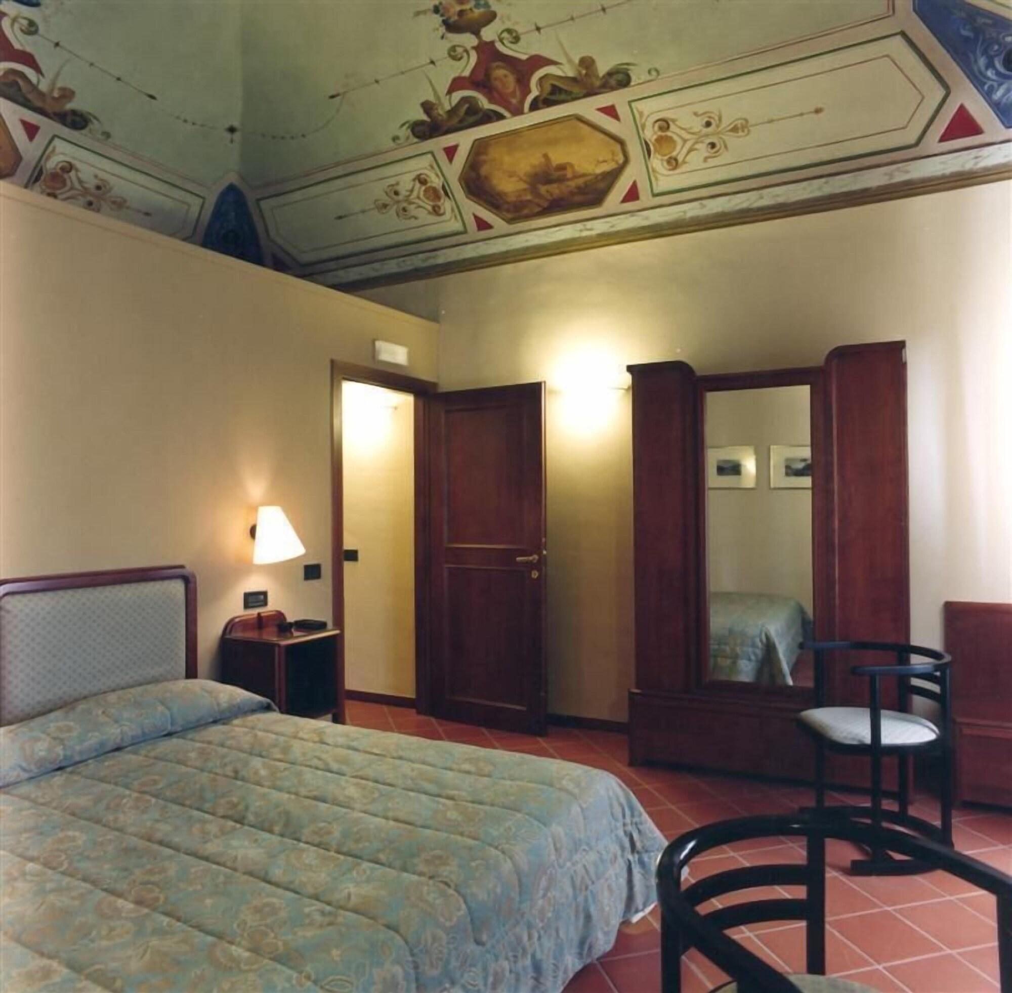 Hotel Palazzo Bocci Спело Стая снимка